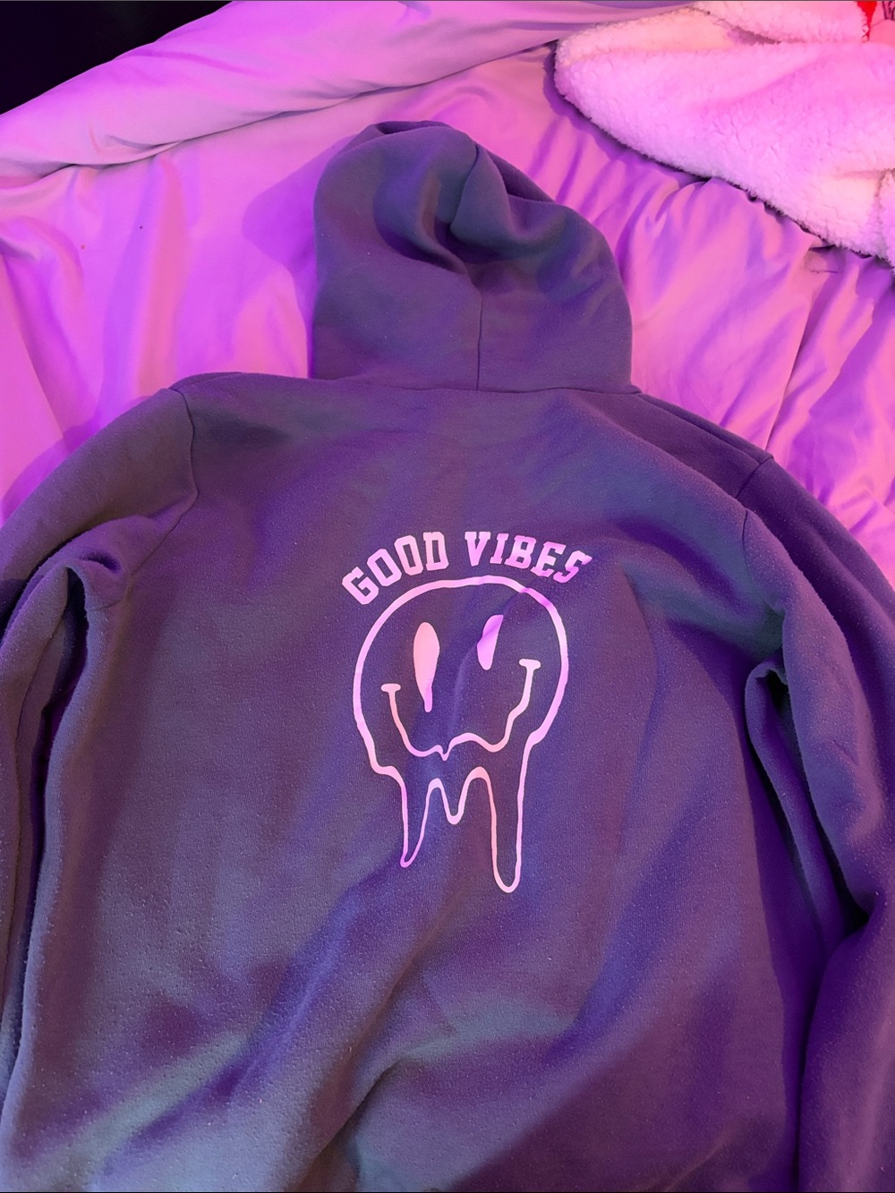 Good Vibes Black Hooded Sweatshirt – Women’s Cozy Pullover - Picture 3 of 3
